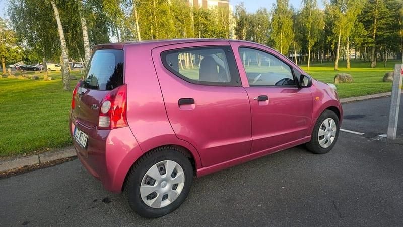Begagnad Suzuki Alto 68 HK (50 kW) 2010 Halvkombi