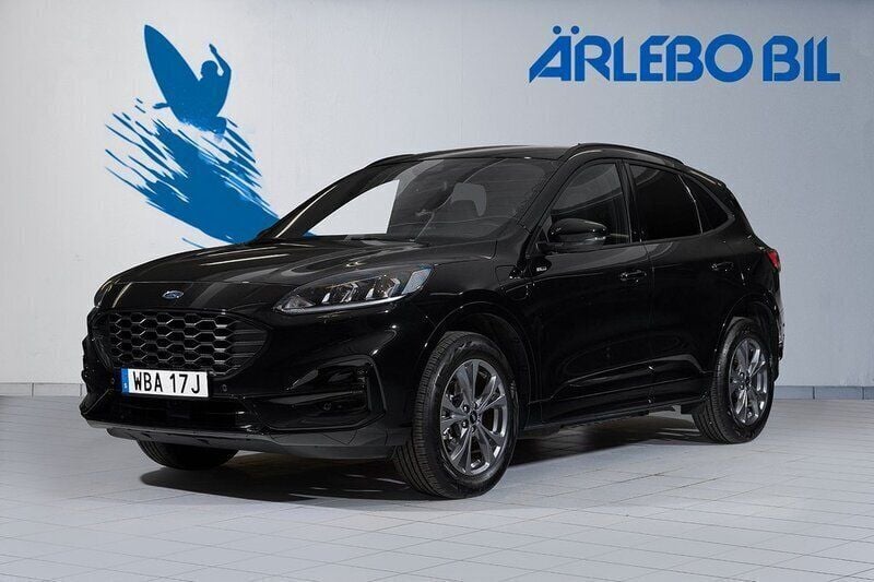 Svart Begagnad 2023 Ford Kuga ST-Line SUV | 349 900 kr (Dyr) - Bild 1/4