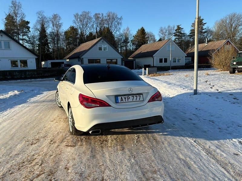 Begagnad Mercedes CLA220 170 HK (125 kW) 2014 Sedan