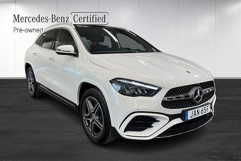 Begagnad Mercedes GLA250 AMG 163 HK (119 kW) 2023 Vit SUV