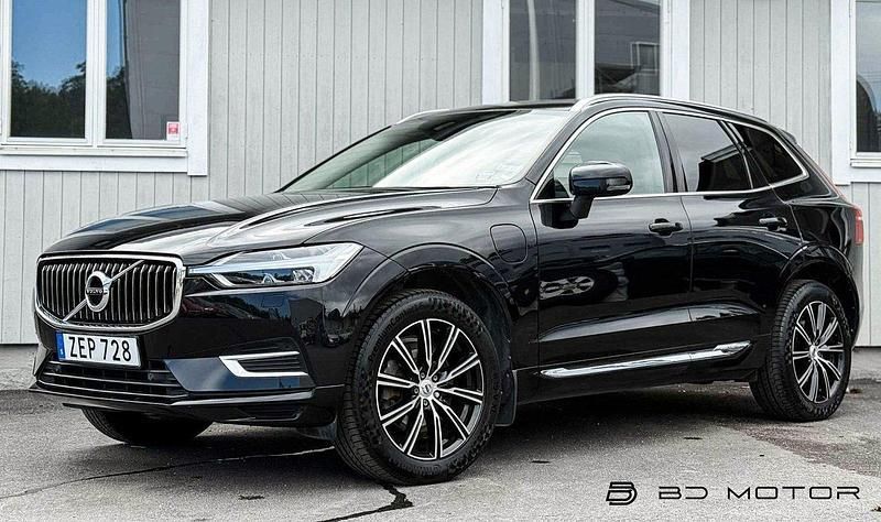 Svart Begagnad 2020 Volvo XC60 Inscription SUV | 399 900 kr (Marknadspris) - Bild 1/4