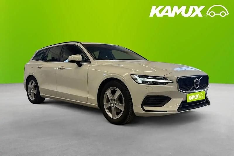 Vit Begagnad 2019 Volvo V60 Momentum Kombi | 213 900 kr (Bra pris) - Bild 1/4