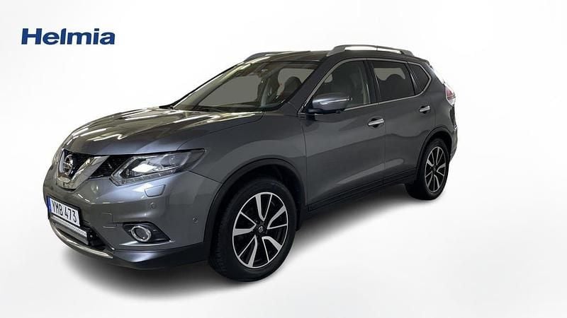 Grå Begagnad 2017 Nissan X-Trail SUV | 149 900 kr (Marknadspris) - Bild 1/4