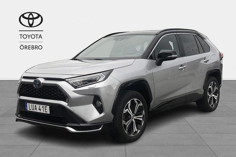 Grå Begagnad 2020 Toyota RAV4 Hybrid Premium SUV | 429 900 kr (Marknadspris) - Bild 1/4
