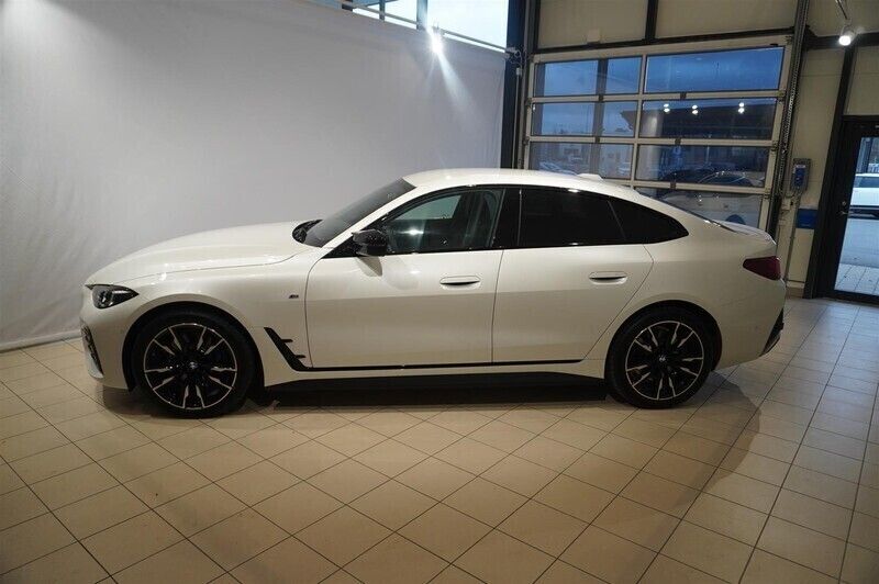 Begagnad BMW i4 Efficient Dynamics 442 kW (601 HK) 2024 Vit (mineralvit metallic) Sedan