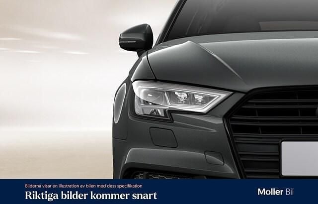Begagnad Audi A3 S-Line 150 HK (110 kW) 2019 Daytonagrå pärleffekt Sedan