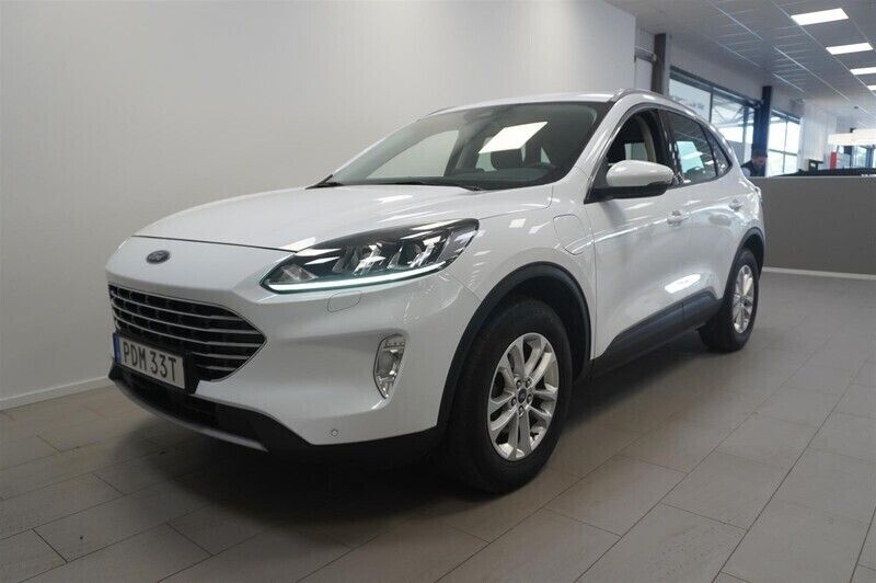 Vit Begagnad 2021 Ford Kuga Titanium SUV | 234 800 kr (Bra pris) - Bild 1/4