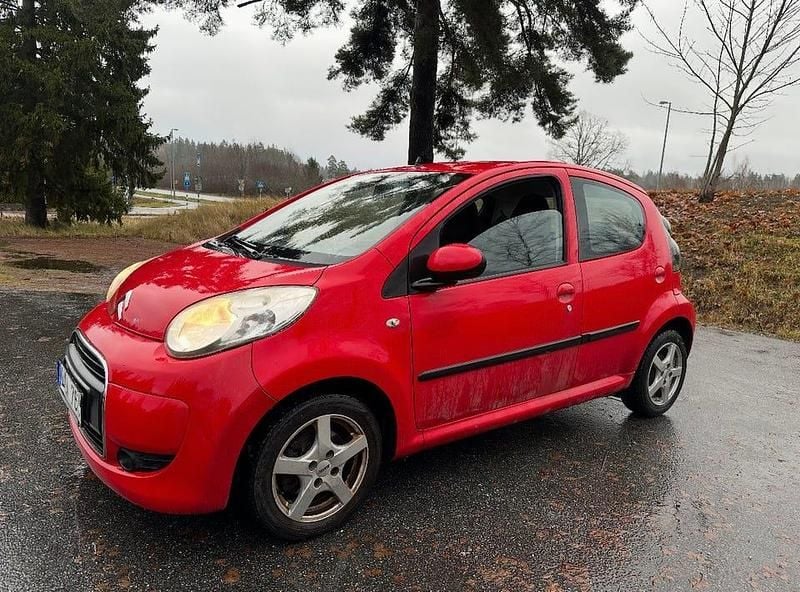 Begagnad 2010 Citroën C1 Halvkombi | 13 500 kr (Bra pris) - Bild 1/4