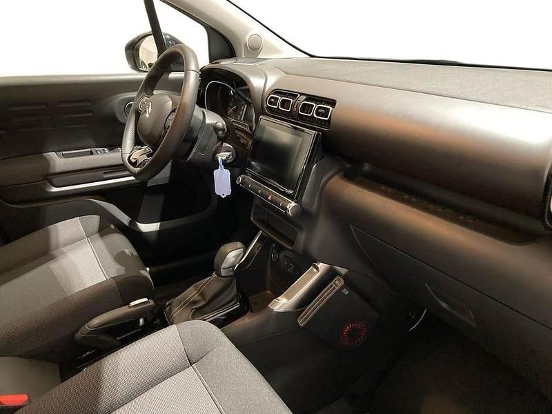 Begagnad Citroën C3 Aircross PureTech 132 HK (97 kW) 2023 Grå SUV