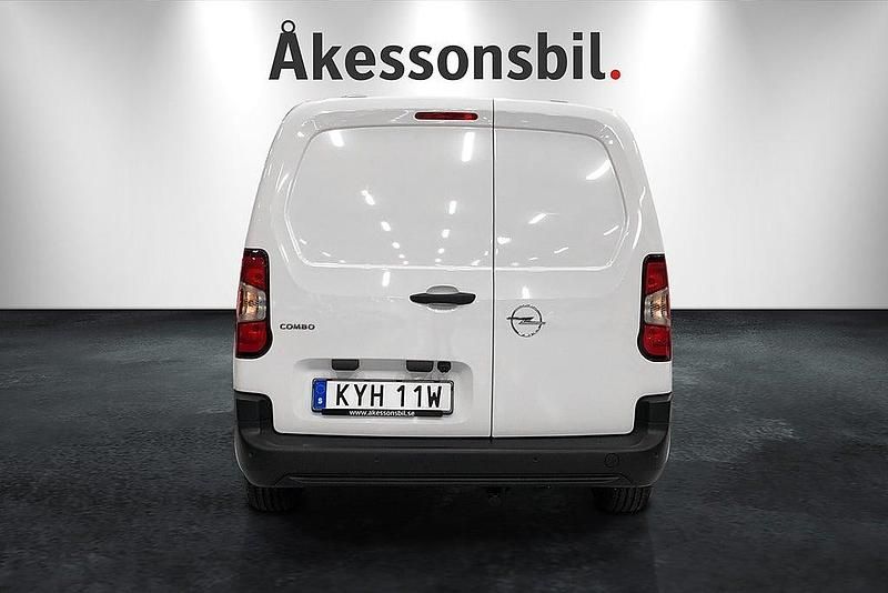 Ny Opel Combo 2026 Vit kaolin