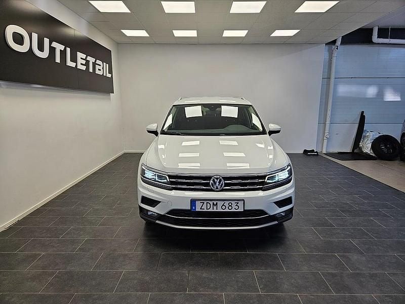 Begagnad VW Tiguan Allspace GT 200 HK (147 kW) 2017 Vit SUV