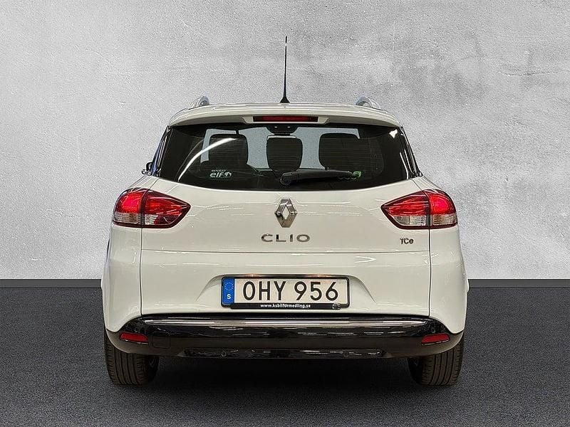 Begagnad Renault Clio GrandTour Intens 90 HK (66 kW) 2016 Vit Kombi