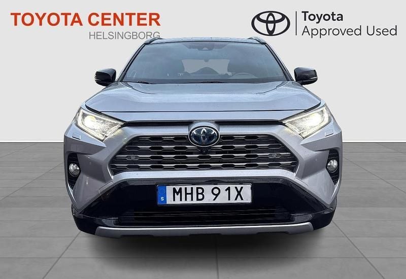 Begagnad Toyota RAV4 Hybrid Style 224 HK (164 kW) 2019 Grå SUV