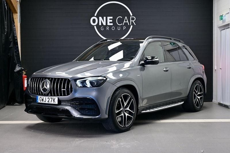 Grå Begagnad 2020 Mercedes GLE53 AMG AMG SUV | 789 800 kr (Marknadspris) - Bild 1/4
