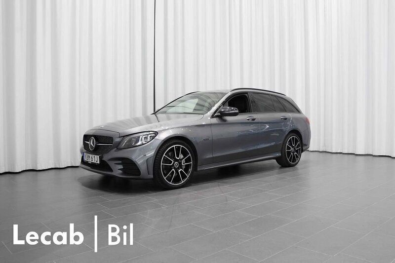 Grå Begagnad 2021 Mercedes C300e AMG line Kombi | 309 500 kr (Bra pris) - Bild 1/4