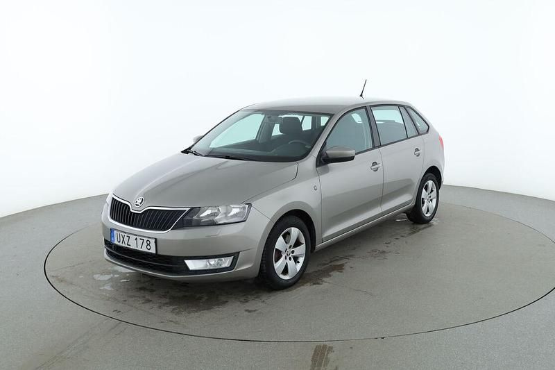 Brun Begagnad 2014 Skoda Rapid Kombi | 86 000 kr (Marknadspris) - Bild 1/3