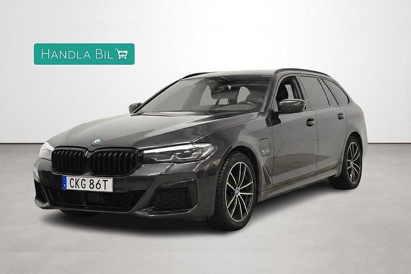 Begagnad BMW 530e M Sport 184 HK (135 kW) 2023 Grå Kombi
