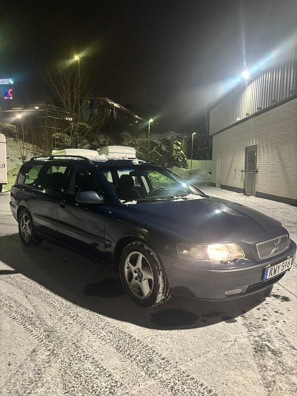 Begagnad Volvo V70 200 HK (147 kW) 2001 Kombi