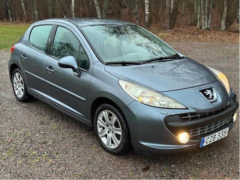 Grå Begagnad 2007 Peugeot 207 Sport Halvkombi | 21 500 kr (Bra pris) - Bild 1/4
