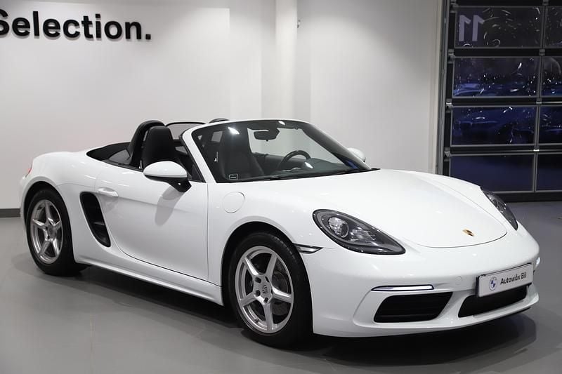 Vit Begagnad 2017 Porsche 718 Boxster Cab | 569 000 kr - Bild 1/2
