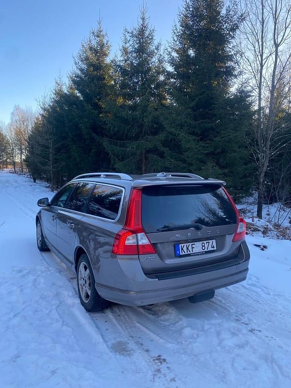 Begagnad Volvo V70 185 HK (136 kW) 2008 Kombi