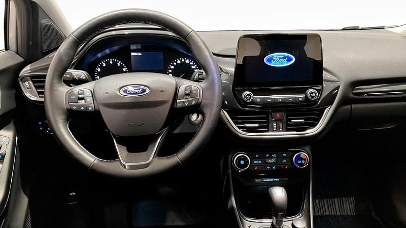 Begagnad Ford Puma Titanium 124 HK (91 kW) 2023 Grå SUV