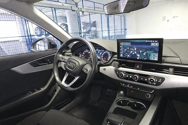 Begagnad Audi A4 204 HK (150 kW) 2022 Sedan