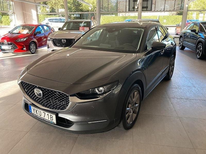 Grå Begagnad 2019 Mazda CX-30 Cosmo SUV | 219 500 kr (Bra pris) - Bild 1/4