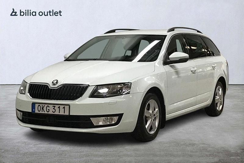 Vit Begagnad 2016 Skoda Octavia Ambition Kombi | 149 900 kr (Marknadspris) - Bild 1/4