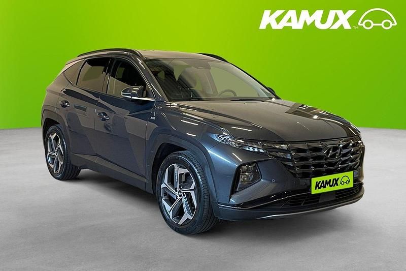 Silver/grå Begagnad 2021 Hyundai Tucson Advanced SUV | 269 800 kr (Marknadspris) - Bild 1/4