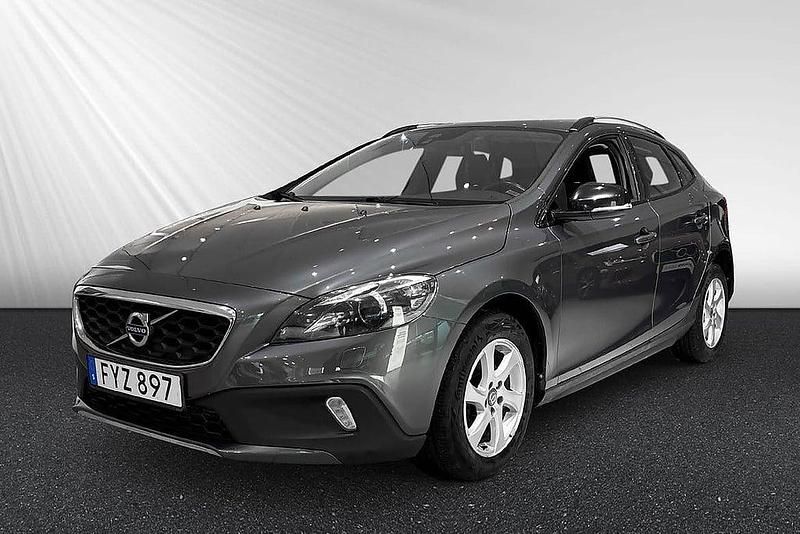 Grå Begagnad 2014 Volvo V40 Business Edition Halvkombi | 119 900 kr (Marknadspris) - Bild 1/4