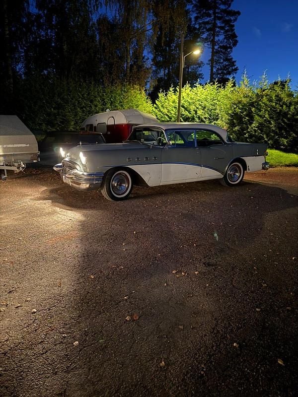 Begagnad Buick Century 239 HK (175 kW) 1955 Sedan