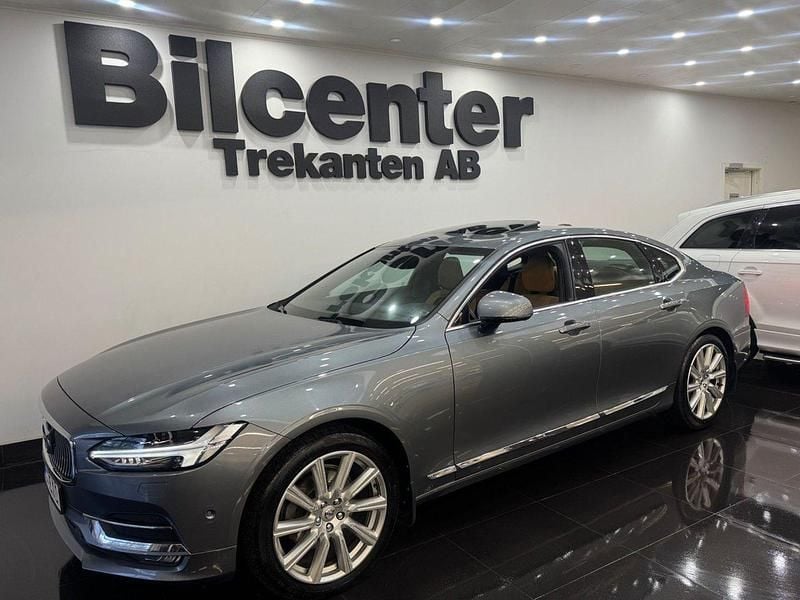 Grå Begagnad 2017 Volvo S90 Inscription Sedan | 239 900 kr (Marknadspris) - Bild 1/4