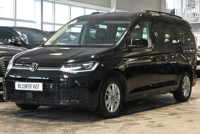 Begagnad VW Caddy Maxi Life Life 122 HK (89 kW) 2023 Svart Minibuss
