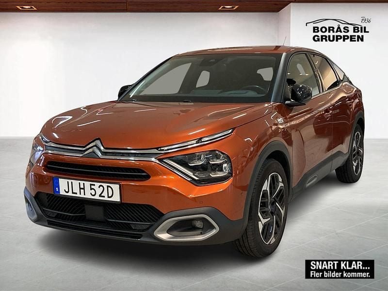 Orange Begagnad 2022 Citroën C4 PureTech Halvkombi | 179 000 kr (Marknadspris) - Bild 1/2