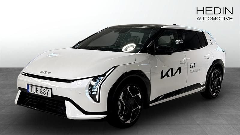 Begagnad 2025 Kia EV4 GT-Line Halvkombi | 623 400 kr - Bild 1/4