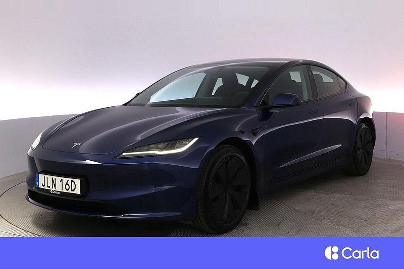 Blå Begagnad 2023 Tesla Model 3 Long Range Sedan | 479 900 kr - Bild 1/4