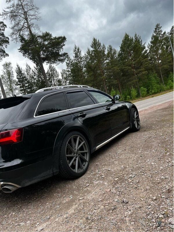 Svart Begagnad 2016 Audi A6 Allroad Kombi | 185 000 kr (Marknadspris) - Bild 1/4
