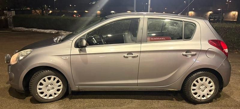 Begagnad Hyundai i20 77 HK (56 kW) 2012 Halvkombi