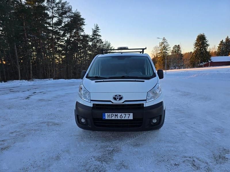 Begagnad 2014 Toyota Proace Minibuss | 54 900 kr (Marknadspris) - Bild 1/4