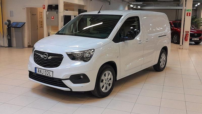Vit Ny 2024 Opel Combo-e Life Van | 379 900 kr - Bild 1/4