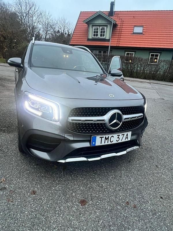 Begagnad Mercedes GLB200 150 HK (110 kW) 2021 SUV