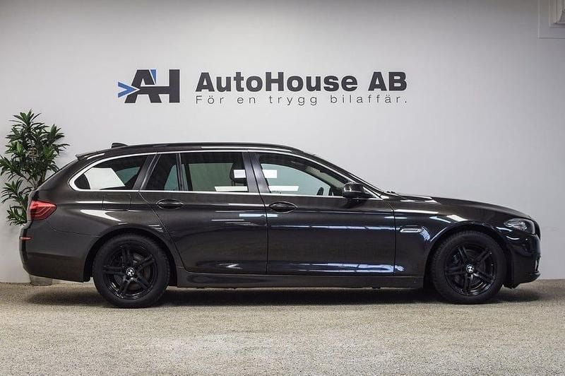 Begagnad BMW 520 M Sport 190 HK (139 kW) 2015 Brun Kombi
