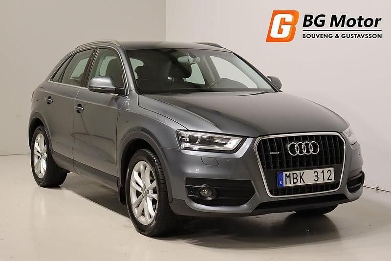 Grå Begagnad 2011 Audi Q3 SUV | 134 900 kr (Marknadspris) - Bild 1/3