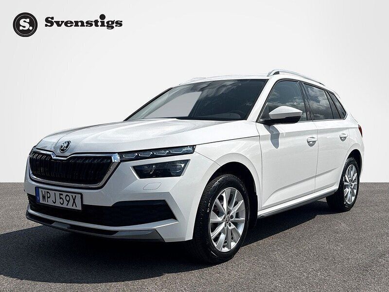 Vit (candy white) Begagnad 2022 Skoda Kamiq Style SUV | 224 000 kr (Marknadspris) - Bild 1/4