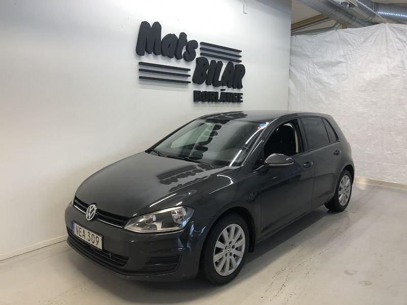 Mörkgrå Begagnad 2012 VW Golf VII Halvkombi | 109 900 kr - Bild 1/4