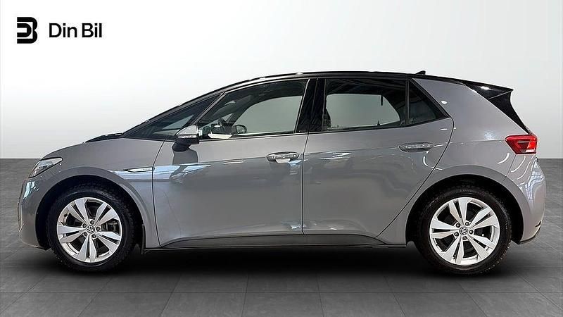 Begagnad VW ID.3 Pro Performance 150 kW (204 HK) 2021 Moonstone grey/black Halvkombi