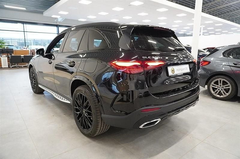 Begagnad Mercedes GLC300 AMG 204 HK (150 kW) 2023 Svart SUV
