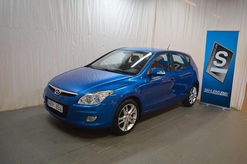 Blå Begagnad 2008 Hyundai i30 Halvkombi | 77 000 kr (Dyr) - Bild 1/4