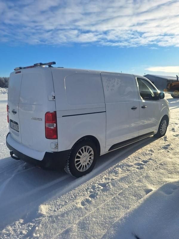 Begagnad Toyota Proace 116 HK (85 kW) 2017 Minibuss